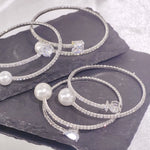 Load image into Gallery viewer, SO SEOUL Everleigh Solitaire White Pearl Diamond Simulant Cubic Zircon Adjustable Open-End Bangle