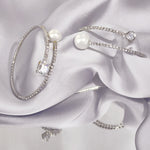 Load image into Gallery viewer, SO SEOUL Everleigh Solitaire White Pearl Diamond Simulant Cubic Zircon Adjustable Open-End Bangle