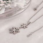 Load image into Gallery viewer, SO SEOUL Let it Snowflake Xmas Aurore Boreale Crystal Christmas Pendant Necklace