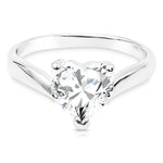 Load image into Gallery viewer, SO SEOUL Amora 1.75 CARAT Heart-Shaped Diamond Simulant Cubic Zirconia Silver Ring
