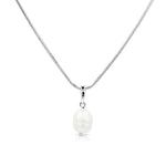 Load image into Gallery viewer, SO SEOUL Elegant White Baroque Freshwater Pearl Pendant Chain Necklace
