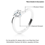 Load image into Gallery viewer, SO SEOUL Oregon Tia Twine Round Brilliant Cut Solitaire Diamond Simulant Zircon 0.5 CT Silver Ring