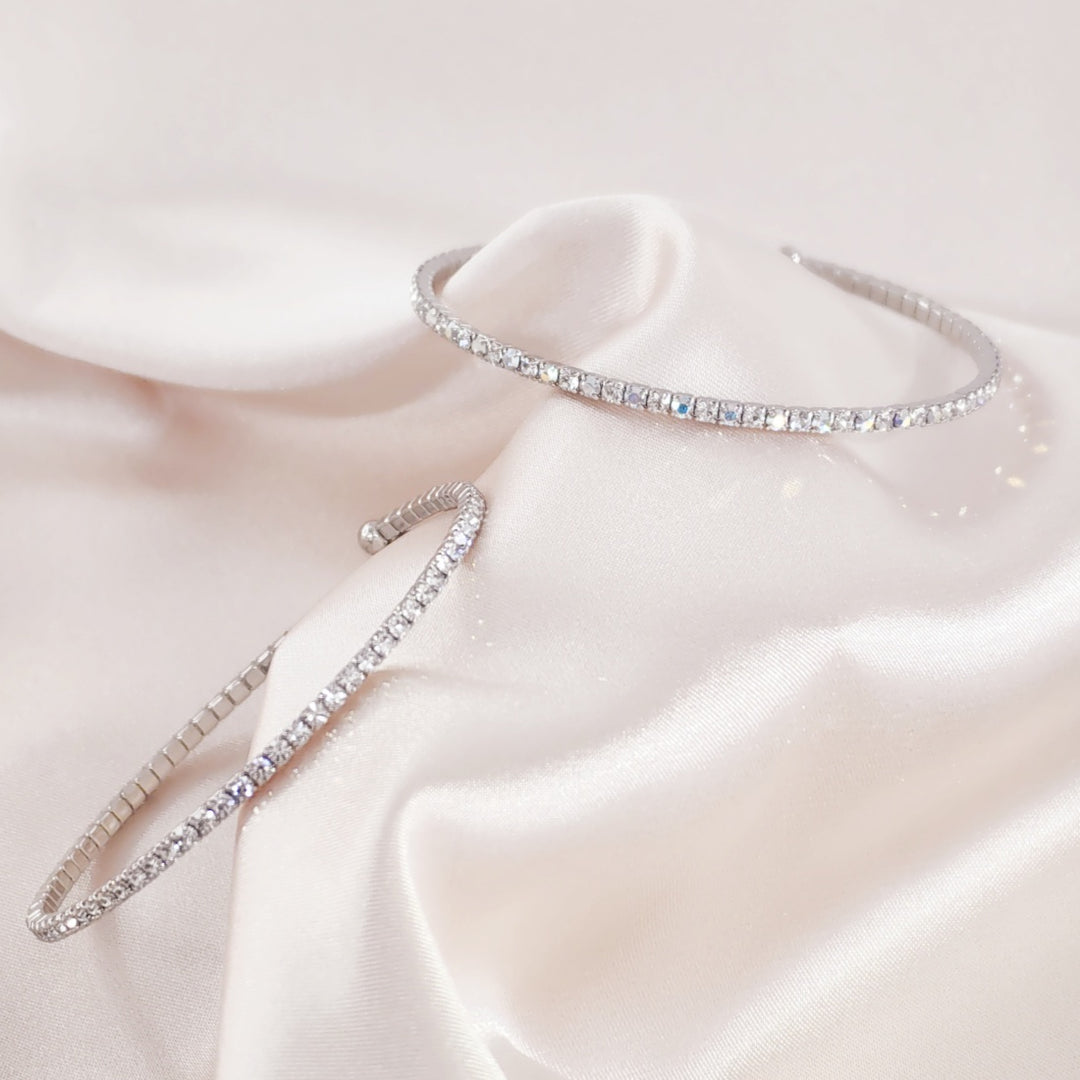 SO SEOUL Chiara Classic Single Row Austrian Crystal Circle Spiral Adjustable Open-End Bangle