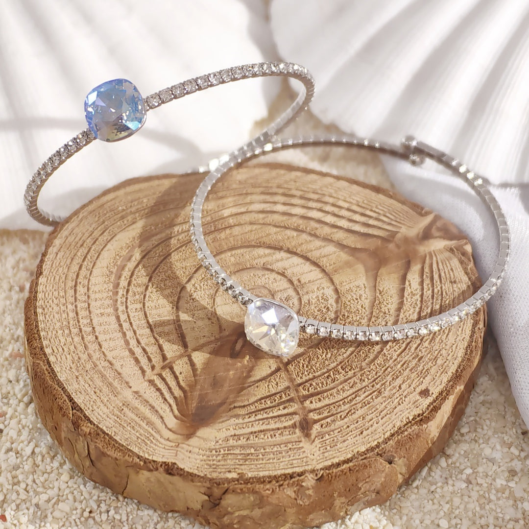 SO SEOUL Carina Cushion Moonlight/Light Sapphire Shimmer Swarovski® Crystal Spiral Open-End Bangle