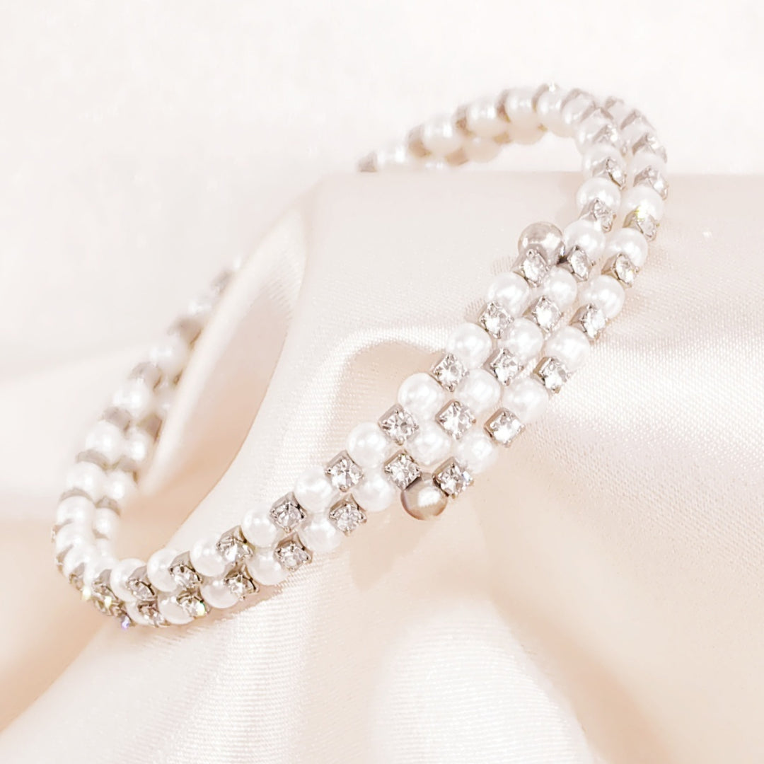 SO SEOUL Quinn Pearl in White Double Row Austrian Crystal Circle Spiral Adjustable Open-End Bangle