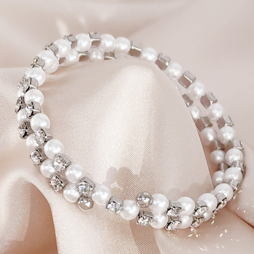 SO SEOUL Quinn Pearl in White Classic Double Row Austrian Crystal Spiral Adjustable Open-End Bangle