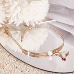 Load image into Gallery viewer, SO SEOUL Ocean The Sea Whale Tail Charm with Dangling Pearl Rose Gold Bracelet