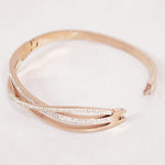 Load image into Gallery viewer, SO SEOUL Harper Twist Intertwined Insets White Austrian Crystal Rose Gold Side Hinged Bangle