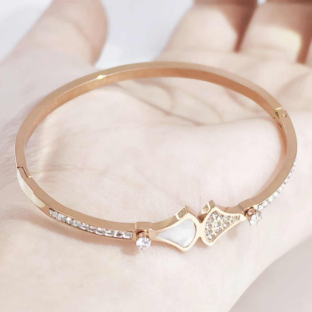 SO SEOUL Harper Wavy Fan Insets Mother of Pearl Austrian Crystal Rose Gold Bangle