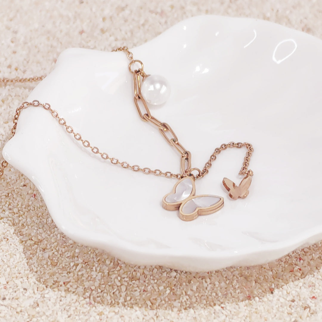 SO SEOUL Caria Butterfly Whisper Mother of Pearl with Pearl Rose Gold Fixed Necklace