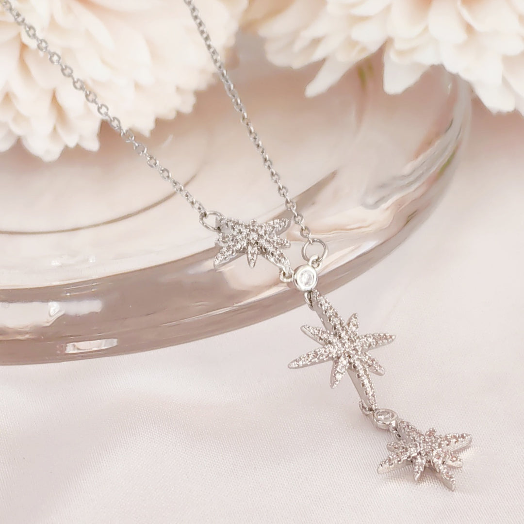 SO SEOUL Attract Y Sun Burst Diamond Simulant Cubic Zirconia Fixed Chain Necklace