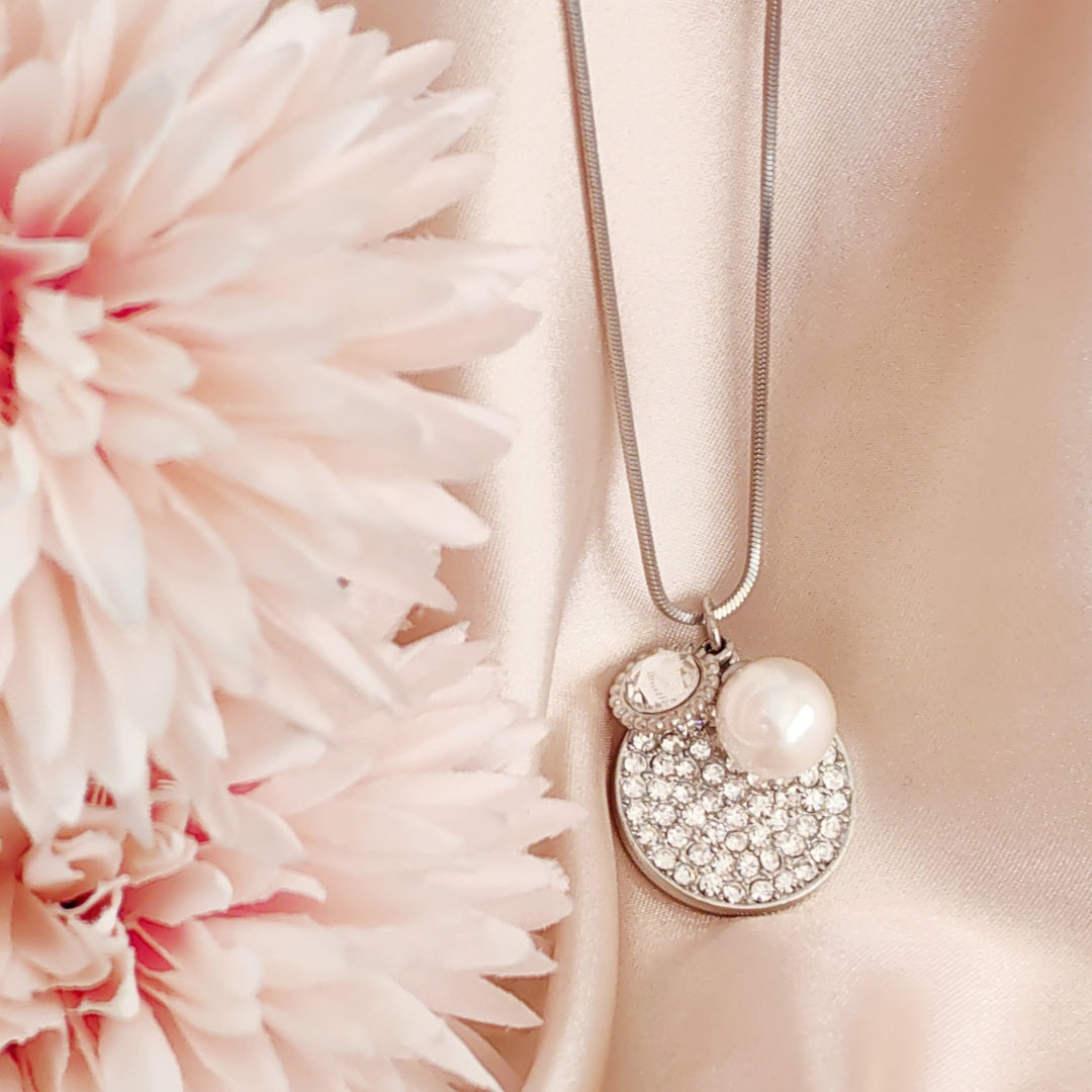 SO SEOUL Glimmer Circle Pearl Necklace with Austrian Crystal Charm, Long Chain Gift for Women