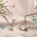 Load image into Gallery viewer, SO SEOUL Eleanor White and Grey Diamond Simulant Zircon Solitaire Fixed Chain T-Bar Lariat Necklace