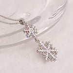 Load image into Gallery viewer, SO SEOUL Let it Snowflake Xmas Aurore Boreale Crystal Christmas Pendant Necklace

