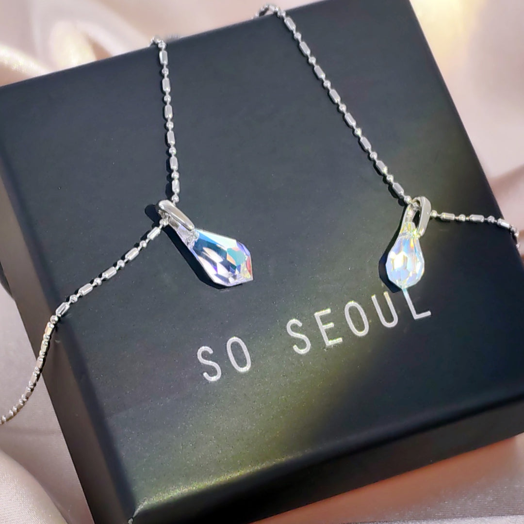 SO SEOUL Ghent Teardrop Aurore Boreale Swarovski® Crystal Pendant Chain Necklace