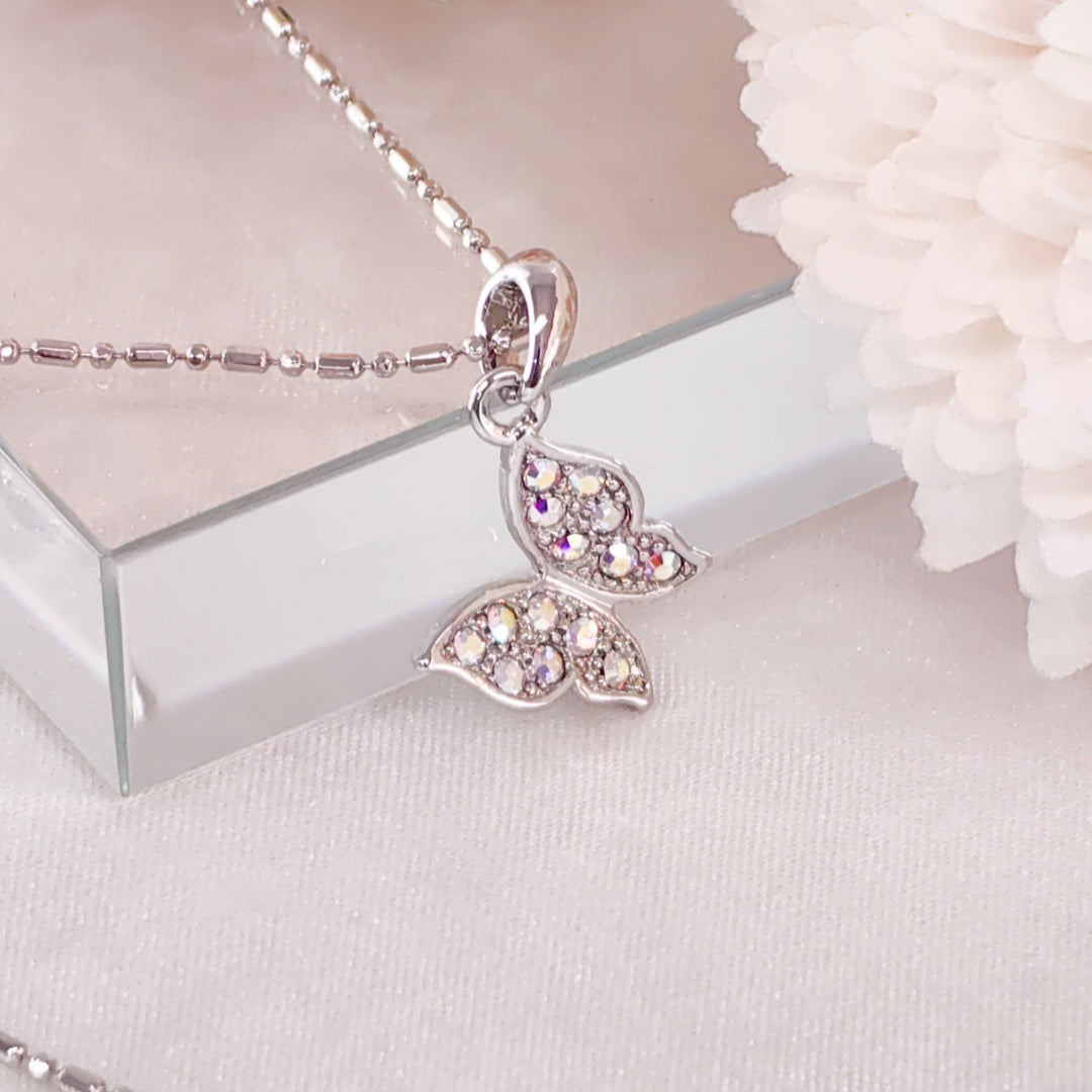 SO SEOUL Caria Flying 3D Butterfly Aurore Boreale Austrian Crystal Pendant Necklace