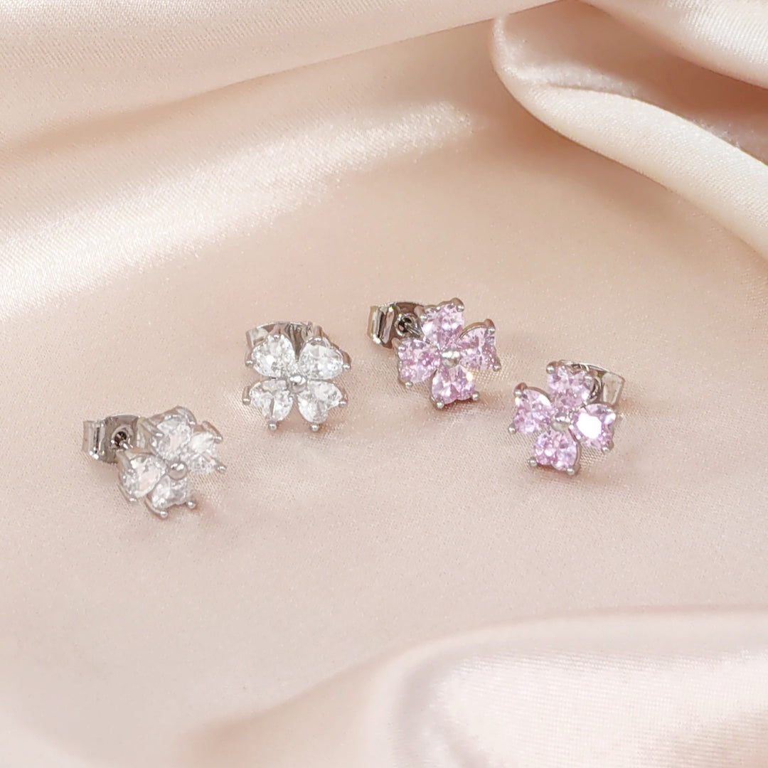 SO SEOUL Alette Clover Diamond Simulant Zirconia Pierced Stud Earrings