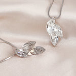 Load image into Gallery viewer, SO SEOUL Ioni Triple Leaf Swarovski®Crystal Pendant Necklace