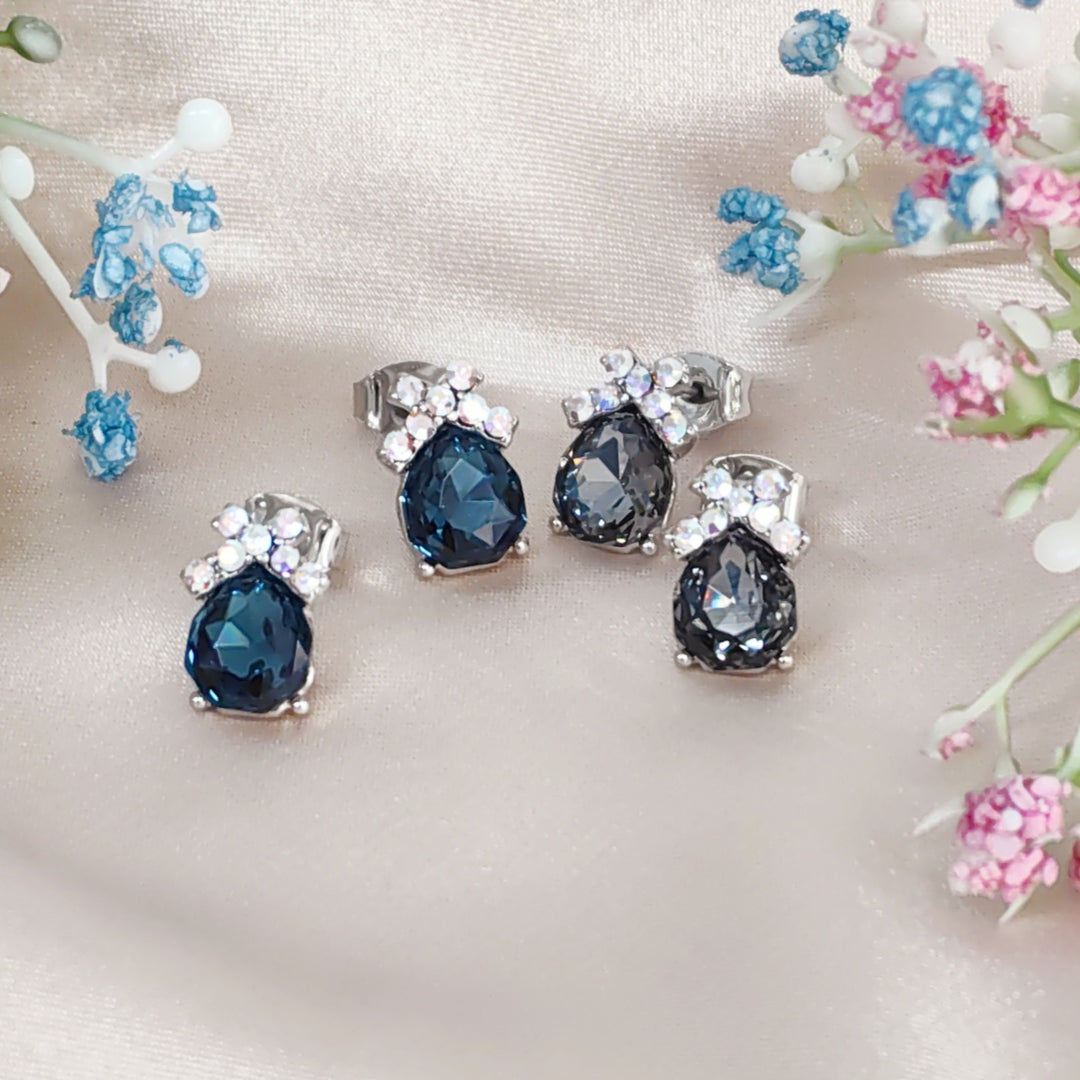 SO SEOUL Graceful Ribbon Bow Silver Night or Montana Swarovski® Crystal Pierced Stud Earrings