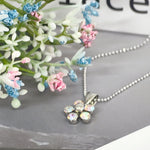 Load image into Gallery viewer, SO SEOUL Kaleidoscope Floral Aurore Boreale Austrian Crystal Pendant Chain Necklace