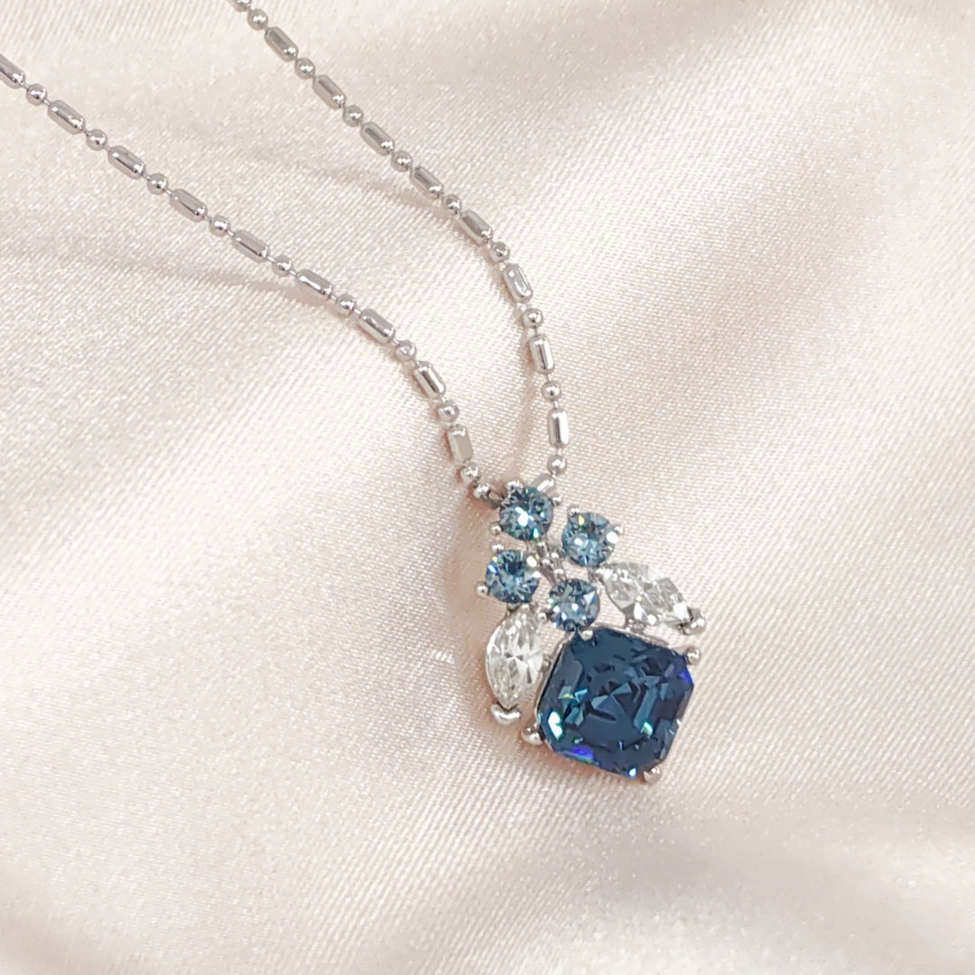 SO SEOUL Lic Crown Emerald Montana Swarovski® Crystal Pendant Chain Necklace