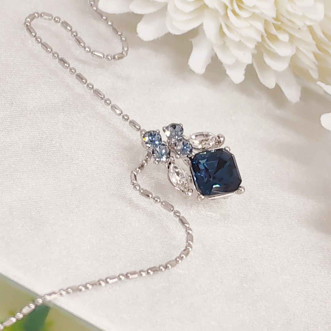SO SEOUL Lic Crown Emerald Montana Swarovski® Crystal Pendant Chain Necklace